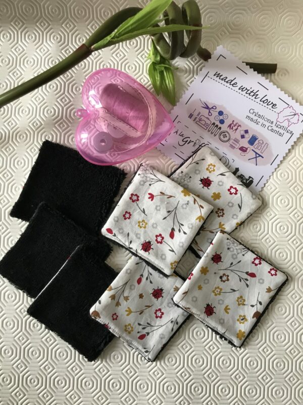 Lot de 7 Lingettes démaquillantes lavables bi matière bambou noir et coton motif Lisbug coccinelle – Image 7