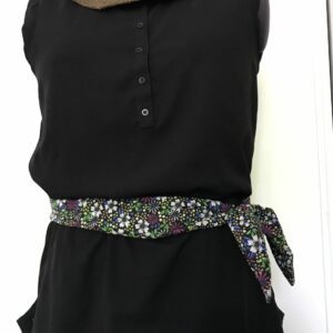 Long Foulard fin à cheveux, motifs Fleurs fond noir, cravate
