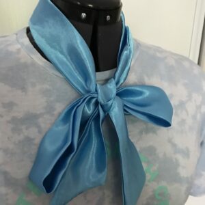 Lavallière, long Foulard fin BLEU SATIN