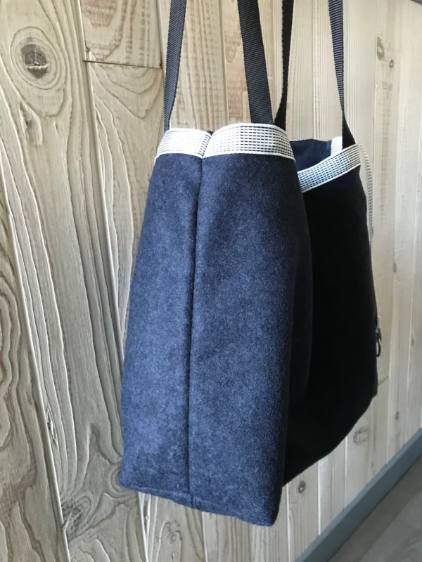 Sac en laine bleu marine mélangée ANSES NOIRES avec doublure Suédine scuba reptile marron – Image 4