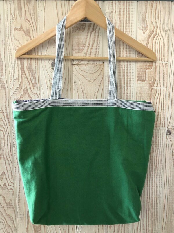 Sac inspiration Tote Bag en Toile de Jouy "Le solitaire au pont du torrent" et coton vert, sac bicolore à doublure – Image 2