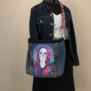 Sac en jean surcyclé blue denim à bandoulière réglable et motif Lady Skull