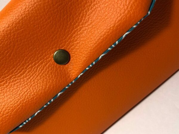 Pochette simili cuir Orange et tissu Bleu vert origami